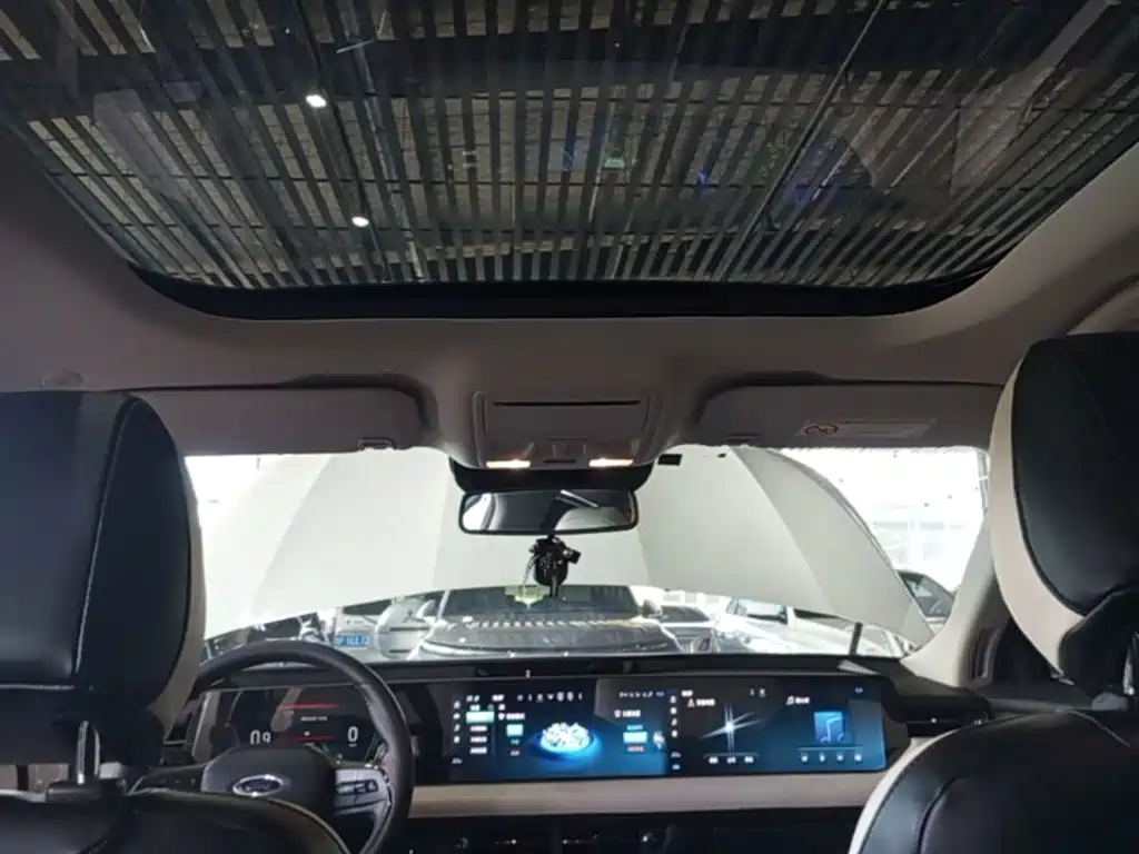 Ford Mondeo — миниатюра 18