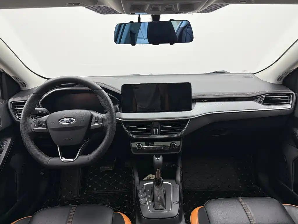 Ford Focus — миниатюра 7