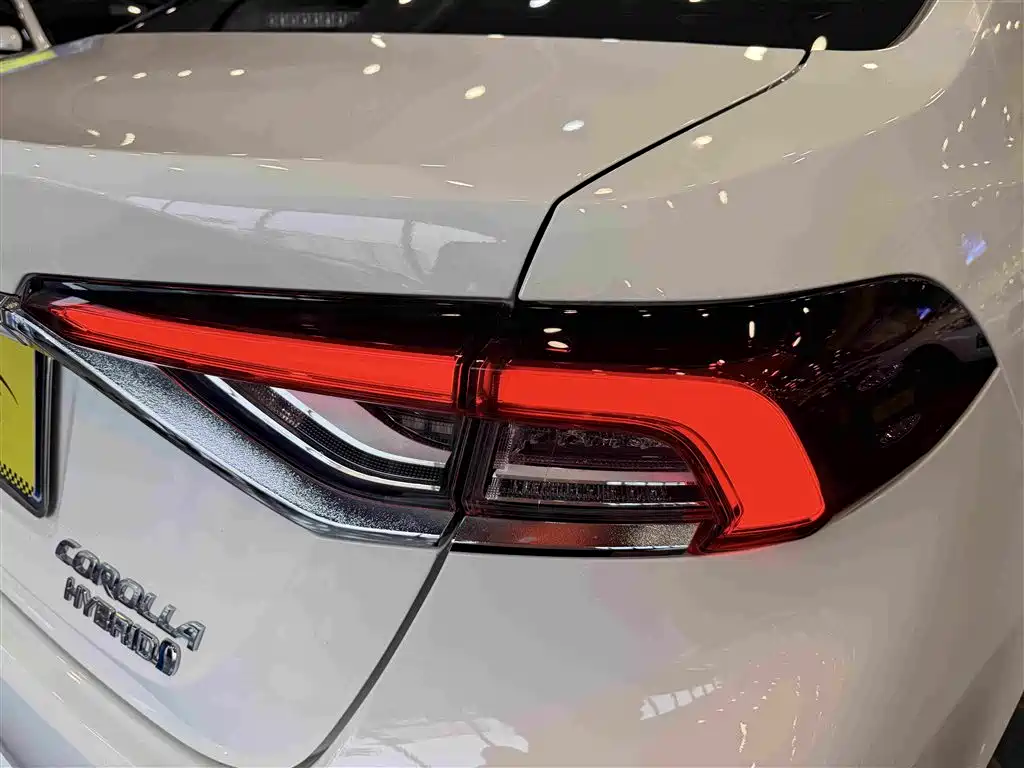 Toyota Corolla — миниатюра 15
