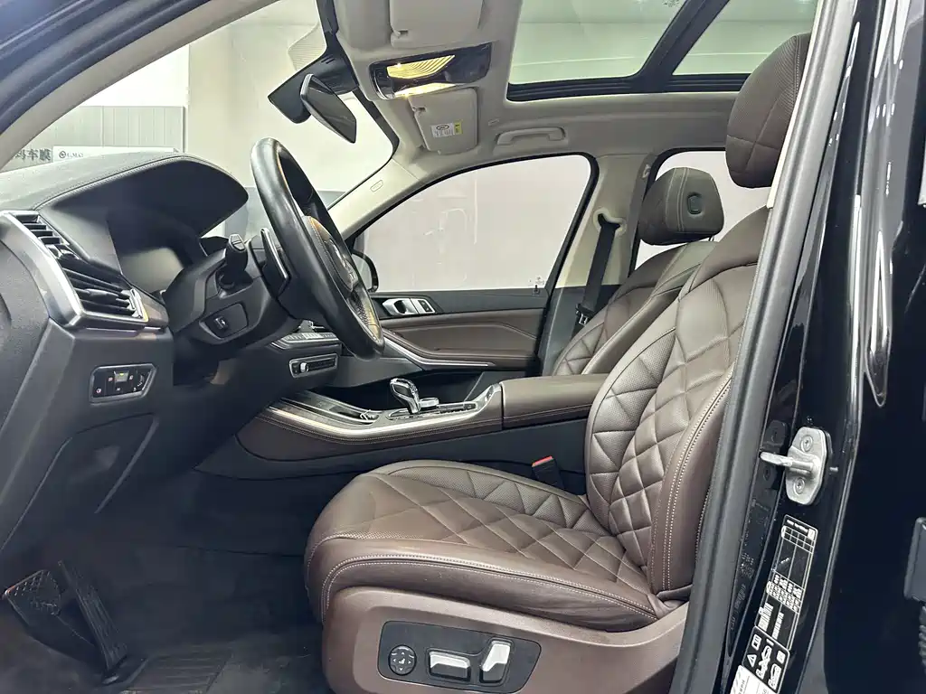 BMW X5 — миниатюра 10