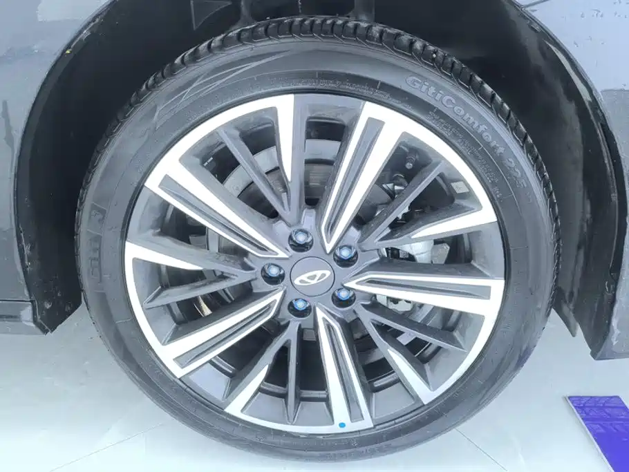 Chery Arrizo 8 PRO — миниатюра 6
