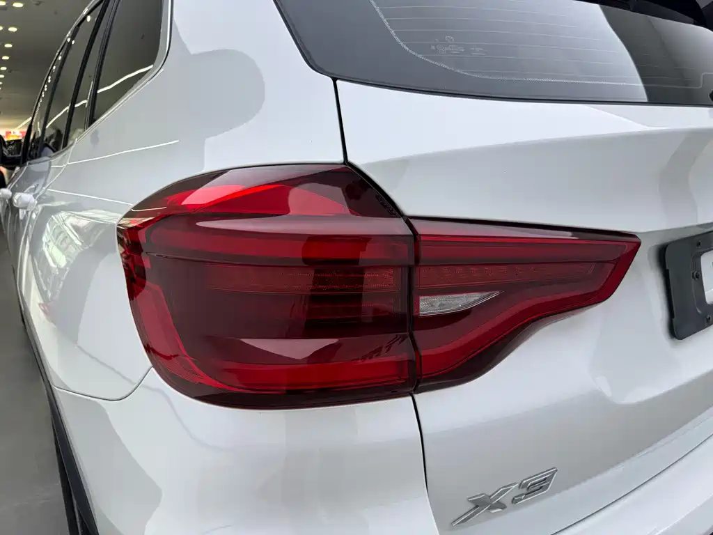 BMW X3 — миниатюра 6