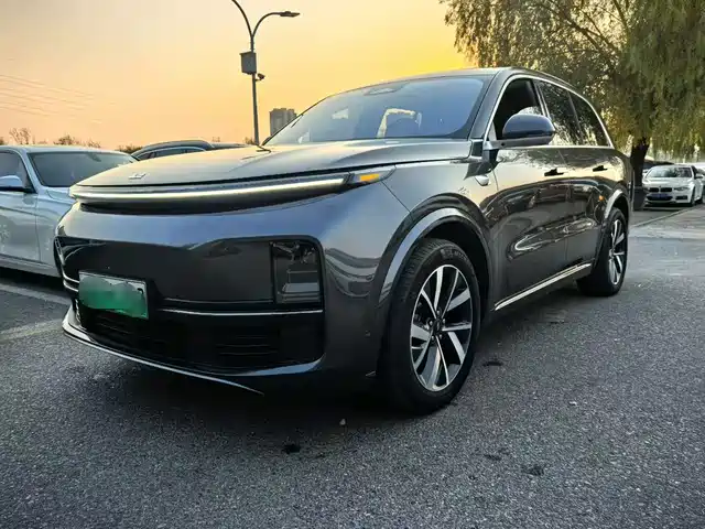 IDEAL CAR IDEAL L8 2023