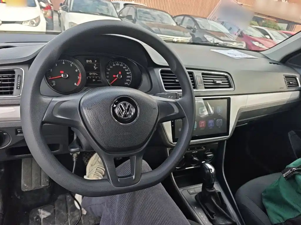 Volkswagen Lavida — миниатюра 10
