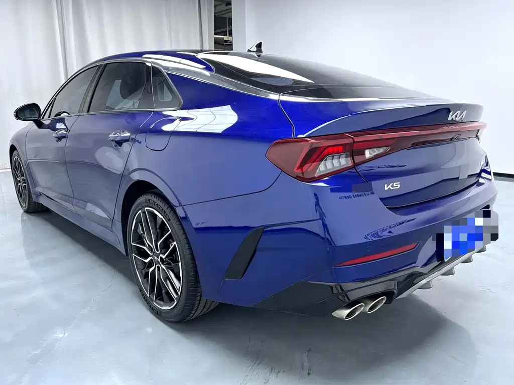 Kia K5 — миниатюра 11