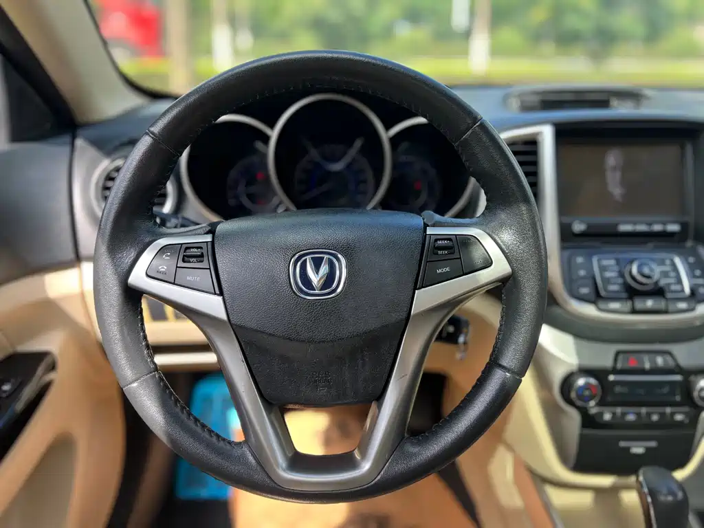 Changan Eado — миниатюра 11