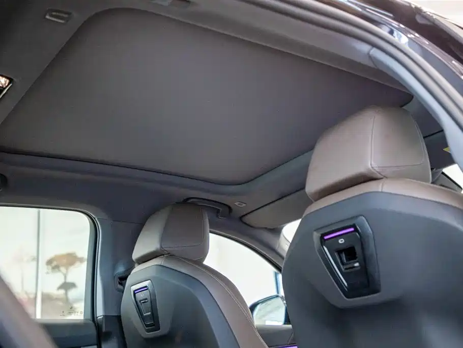 BMW 5 Series (Import) — миниатюра 17