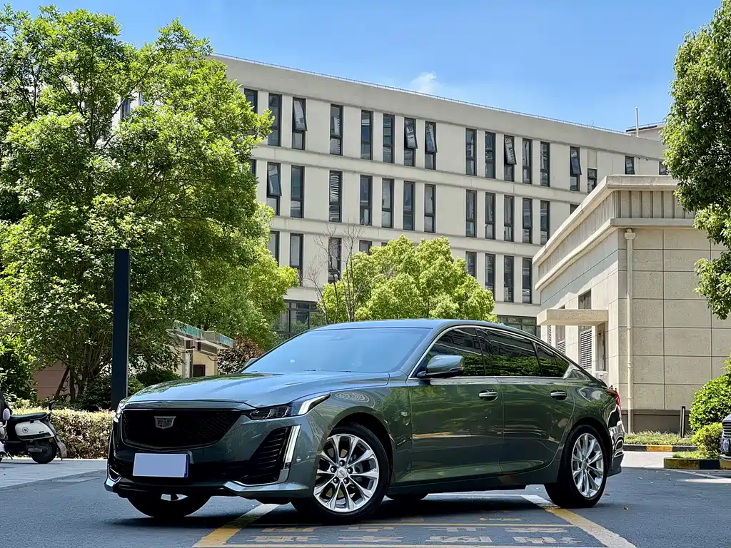 Cadillac CT5 2023