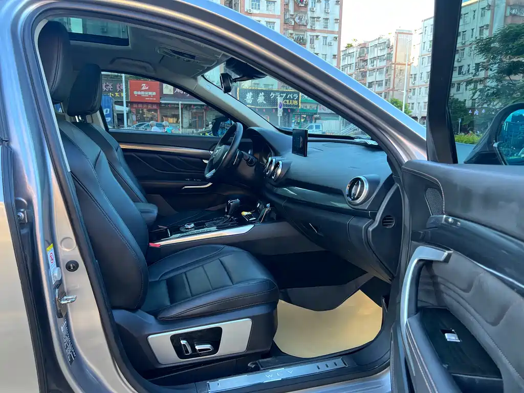 WEI PAI WEI BRAND VV7