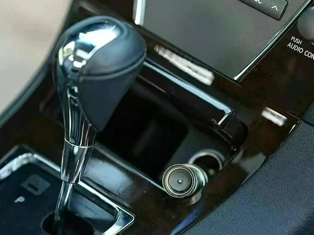 Lexus ES — миниатюра 13