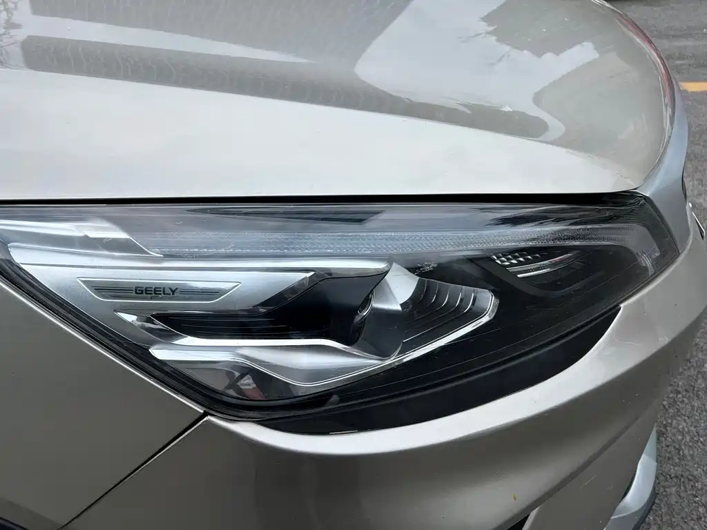Geely Emgrand GS — миниатюра 13