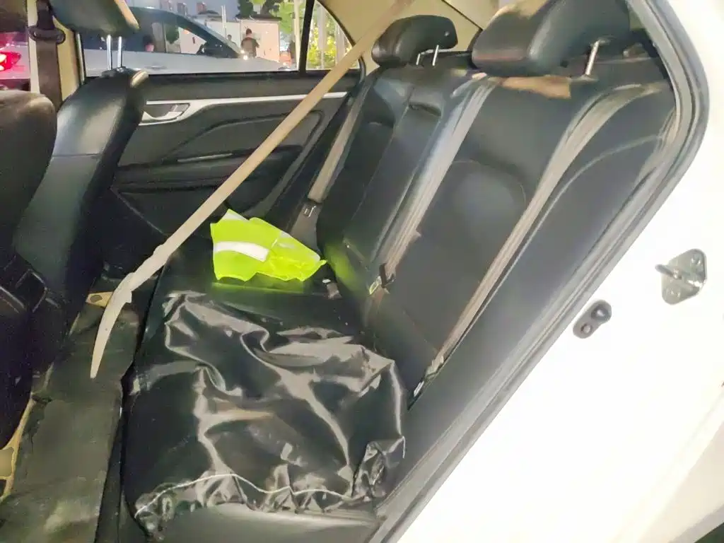 Geely Vision — миниатюра 18