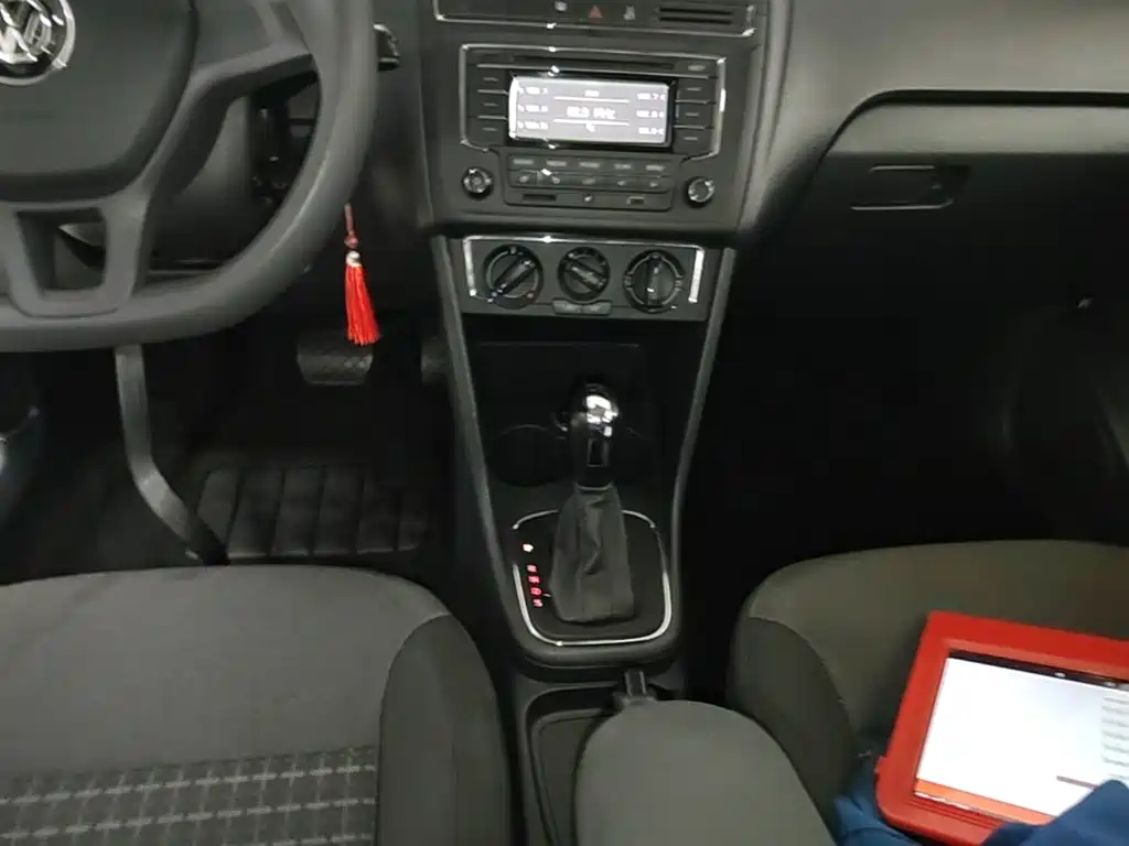 Volkswagen Polo — миниатюра 14