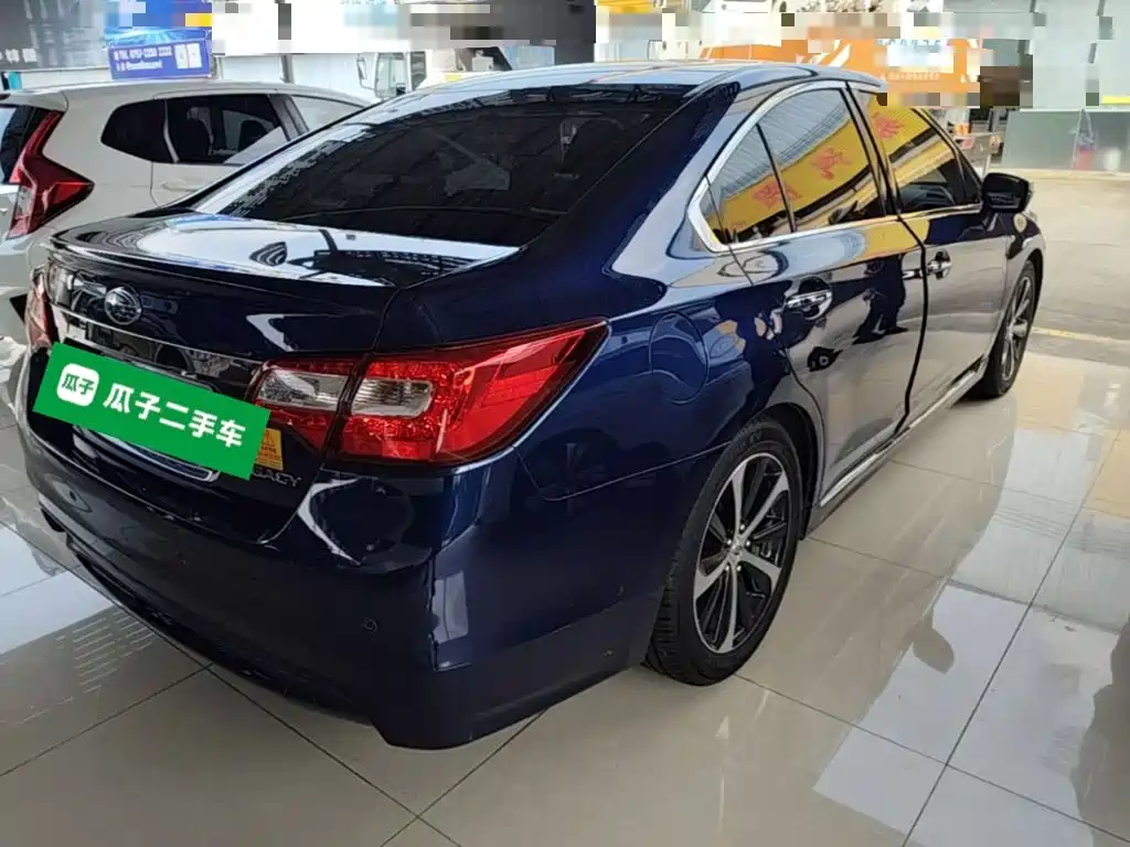 Subaru Legacy — миниатюра 7