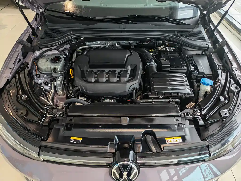 Volkswagen Passat 2025 Pro 380TSI
