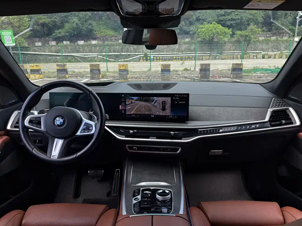 BMW X7 — миниатюра 8