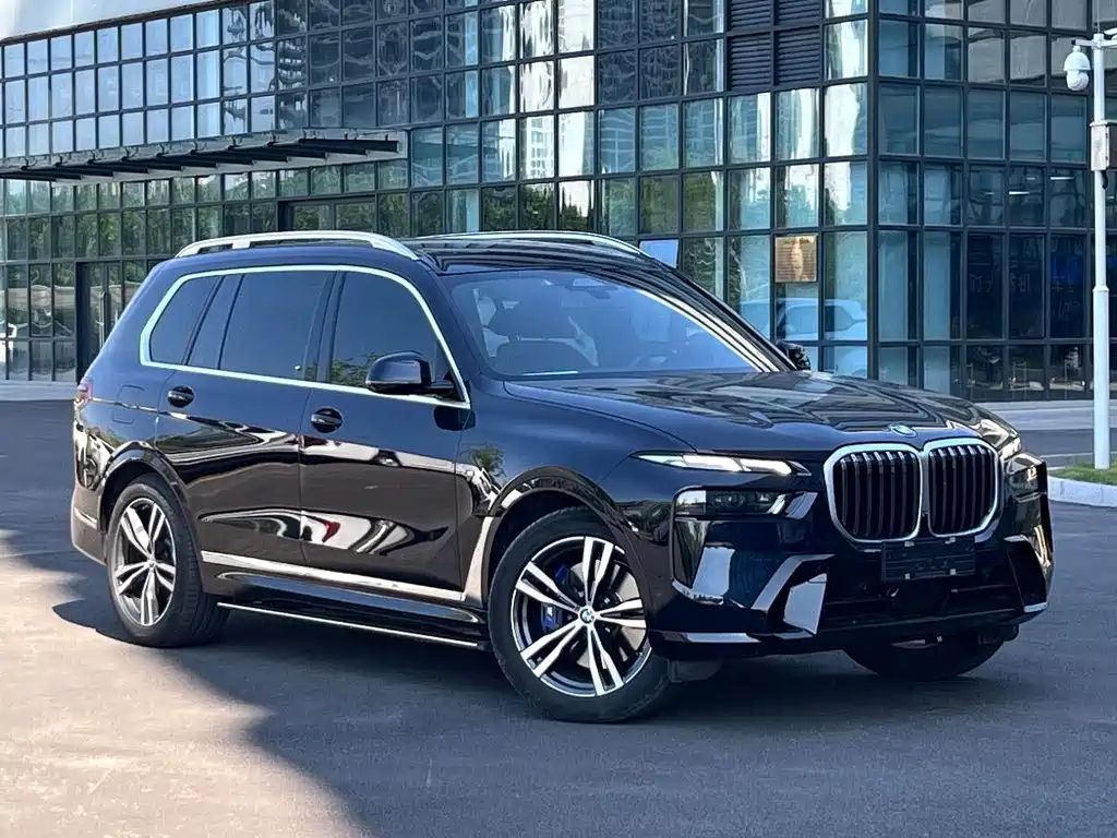 BMW X7 2023 xDrive40i Premium M Sport