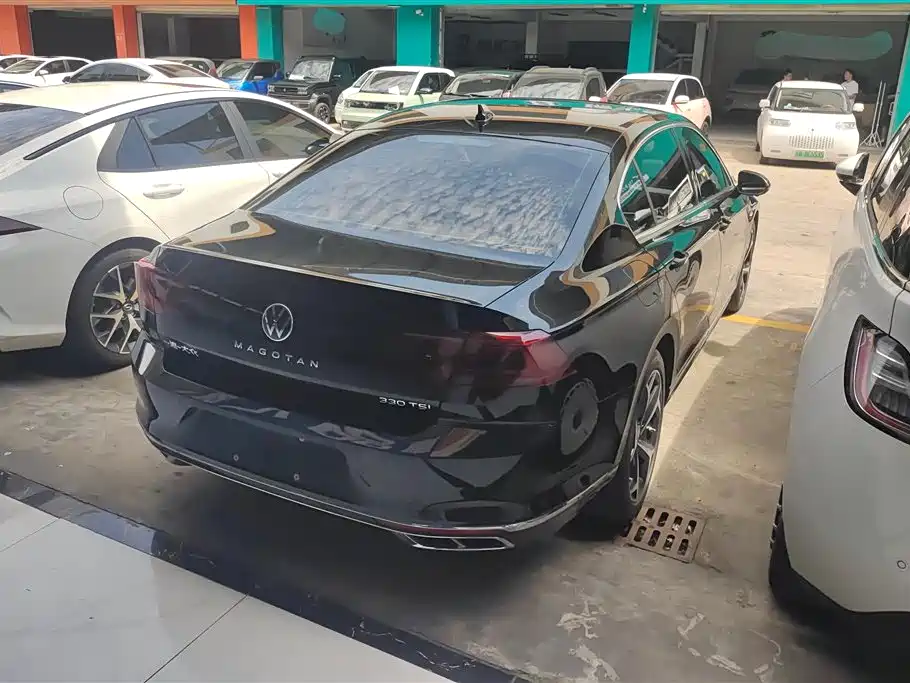 Volkswagen Magotan 2025 330TSI DSG Luxury