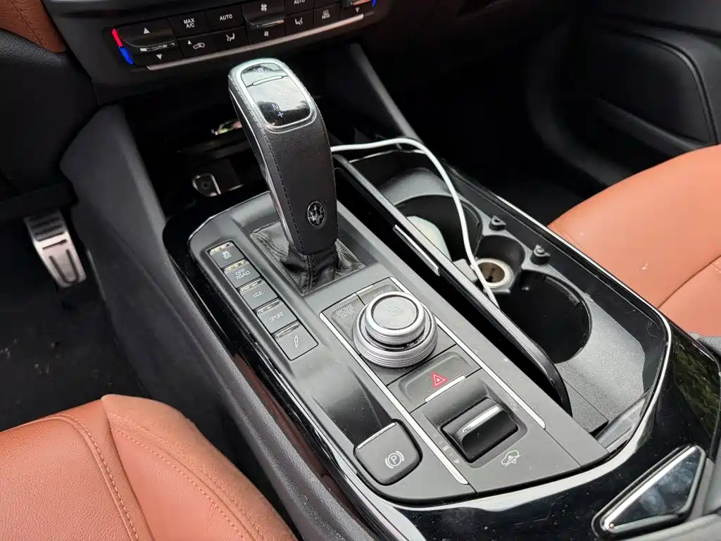 Maserati Levante — миниатюра 9