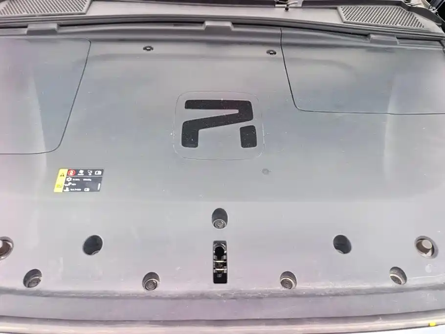 RISING AUTO FEIFAN R7