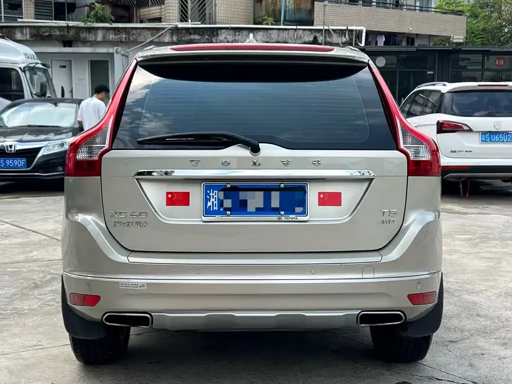 Volvo XC60 — миниатюра 15