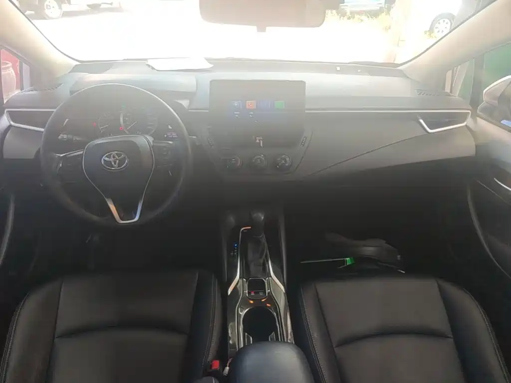 Toyota Corolla — миниатюра 10
