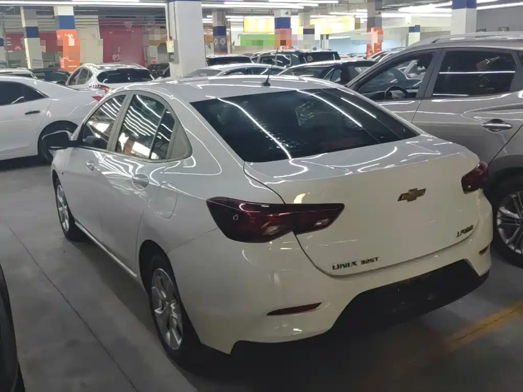 Chevrolet Cavalier — миниатюра 5