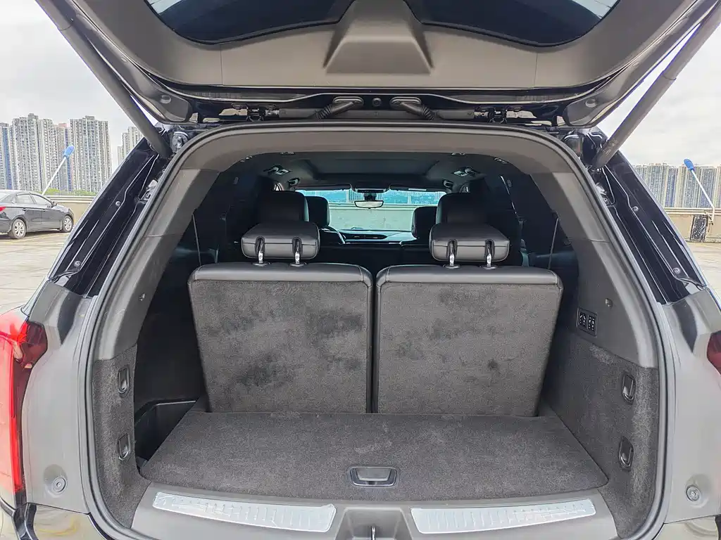 Cadillac XT6 — миниатюра 15