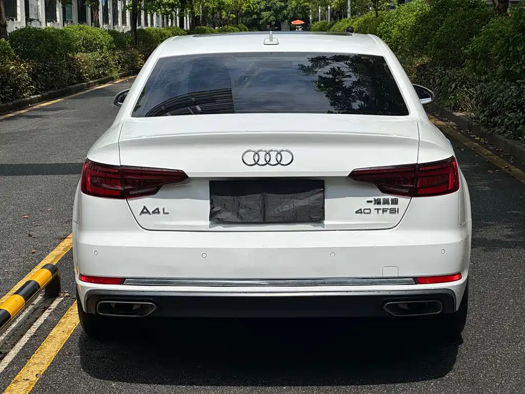 Audi A4L — миниатюра 12