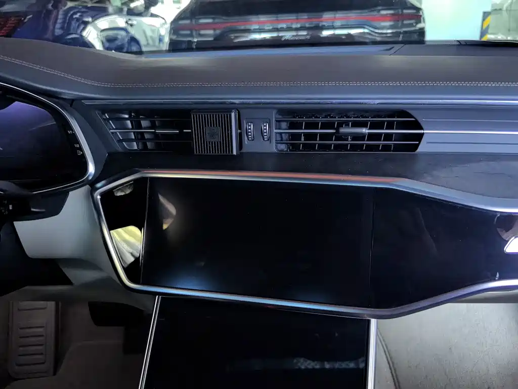 Audi A6L — миниатюра 16