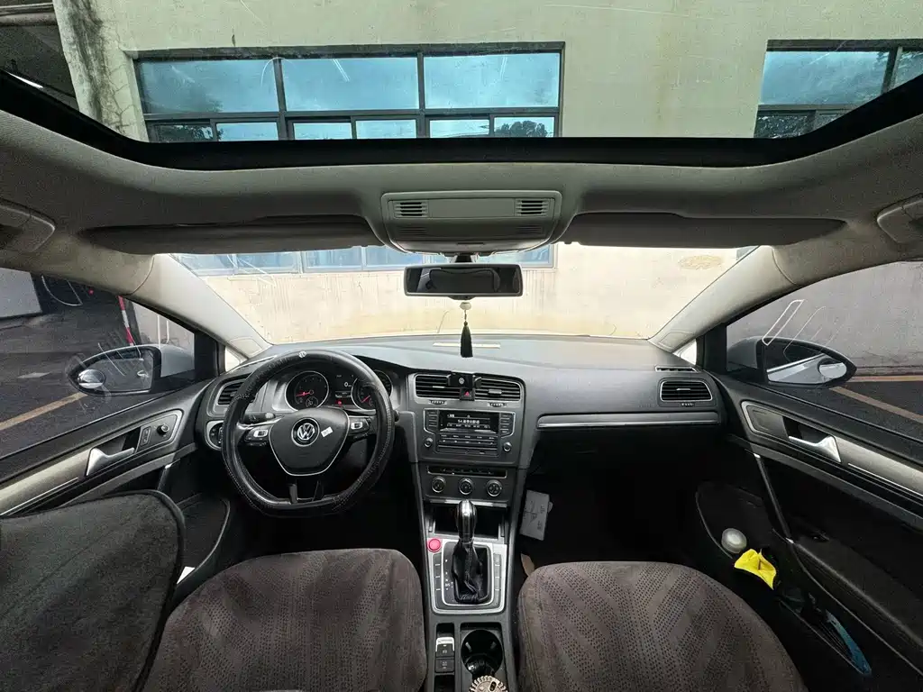 Volkswagen Golf — миниатюра 5