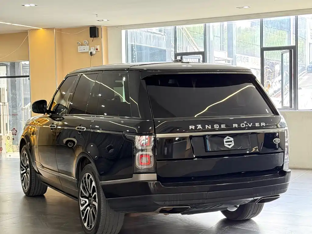 Land Rover Range Rover — миниатюра 11