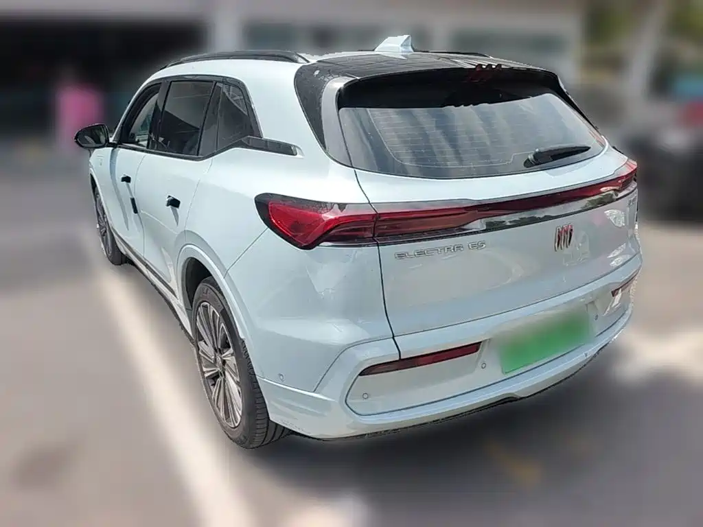 Buick E5 — миниатюра 7