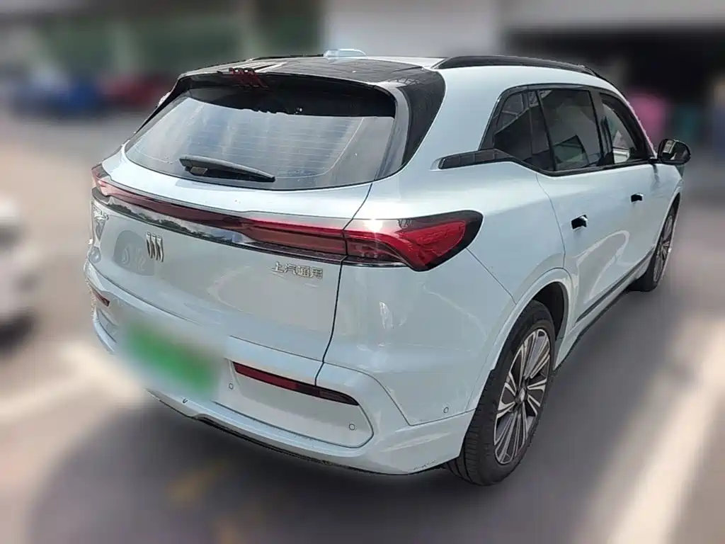 Buick E5 — миниатюра 10