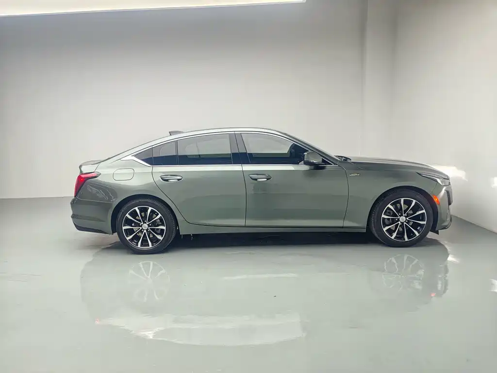 Cadillac CT5 — миниатюра 14