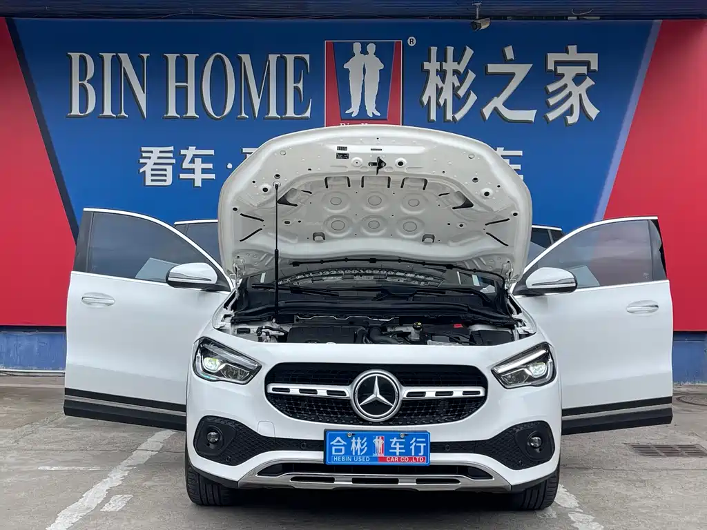Mercedes-Benz GLA — миниатюра 21
