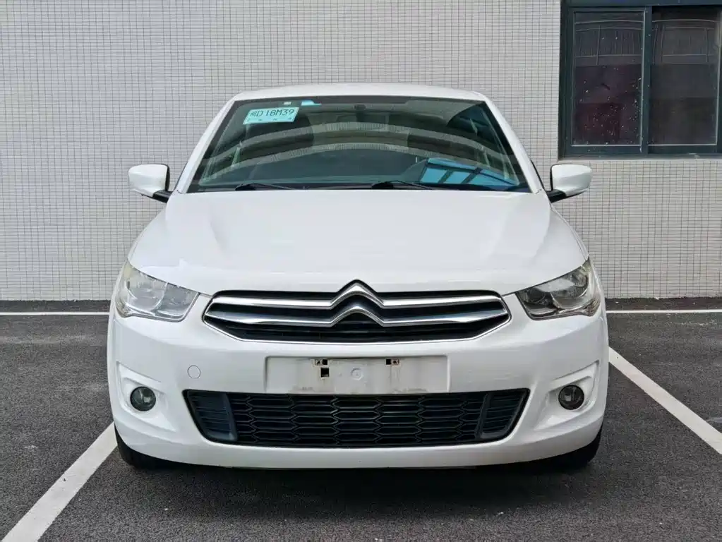 Citroen Elysee — миниатюра 2