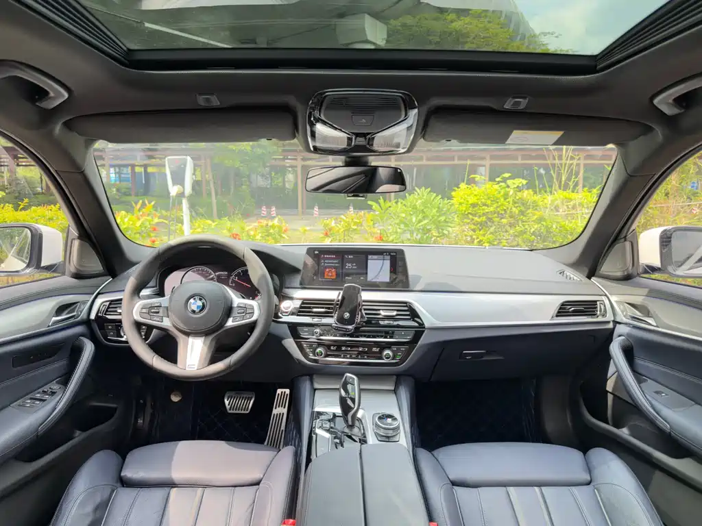 BMW 5 Series 5 2018 525i M Sport
