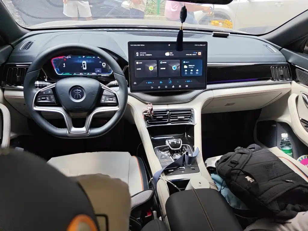 BYD PLUS New Energy — миниатюра 5