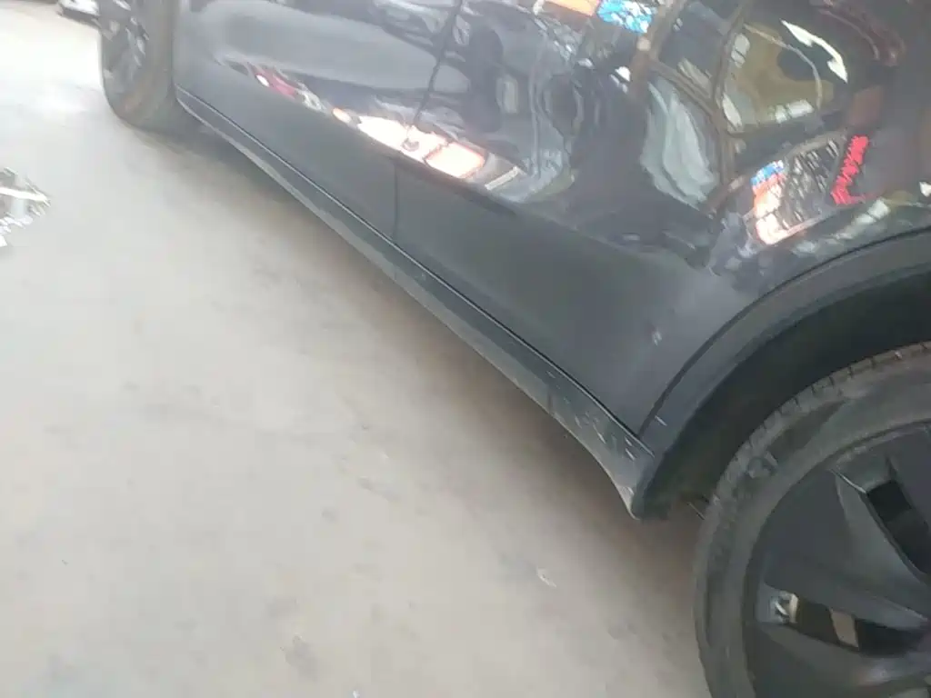 Tesla Model Y — миниатюра 22