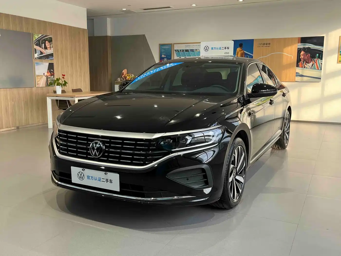 帕萨特 2026款 出众款 380TSI 龙腾版 2026