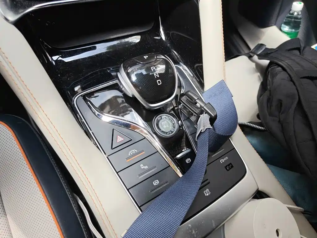 BYD PLUS New Energy — миниатюра 10