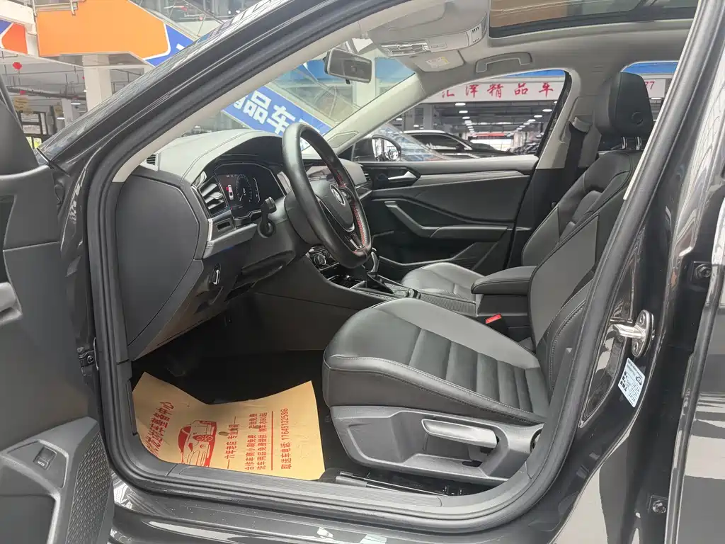 Volkswagen Sagitar — миниатюра 8
