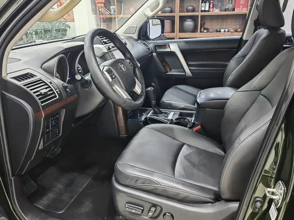 Toyota Land Cruiser Prado 2016 3.5L AT TX