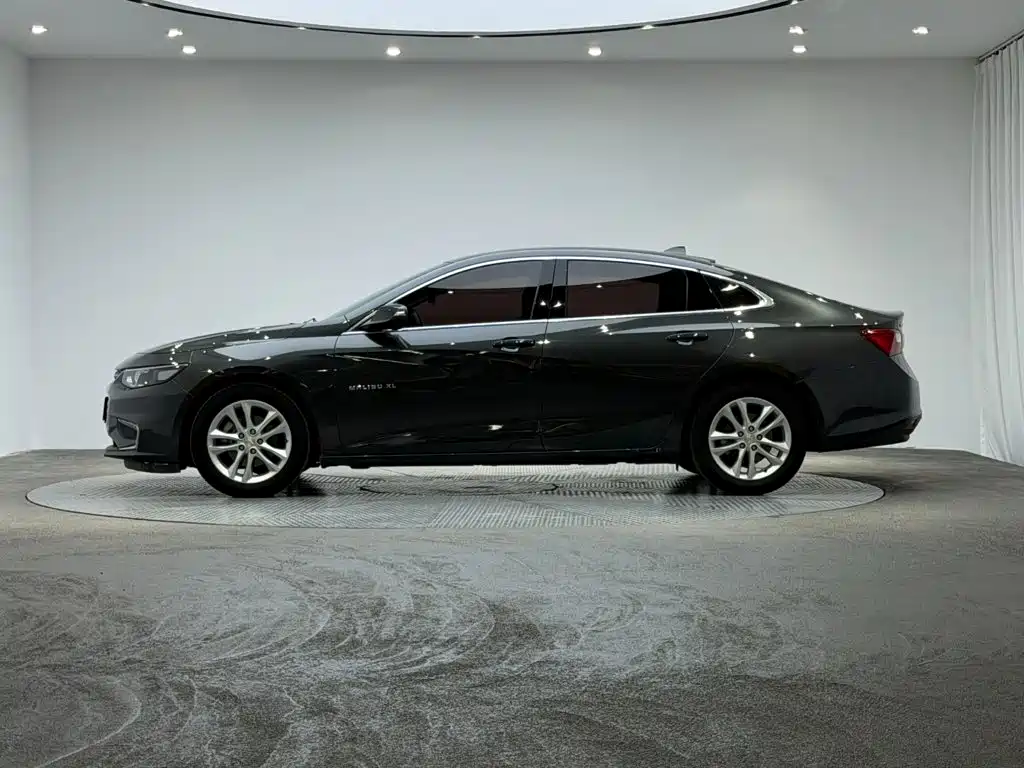 Chevrolet Malibu XL — миниатюра 5