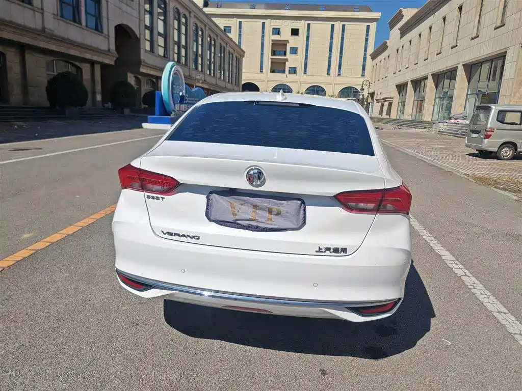 Buick Verano — миниатюра 18