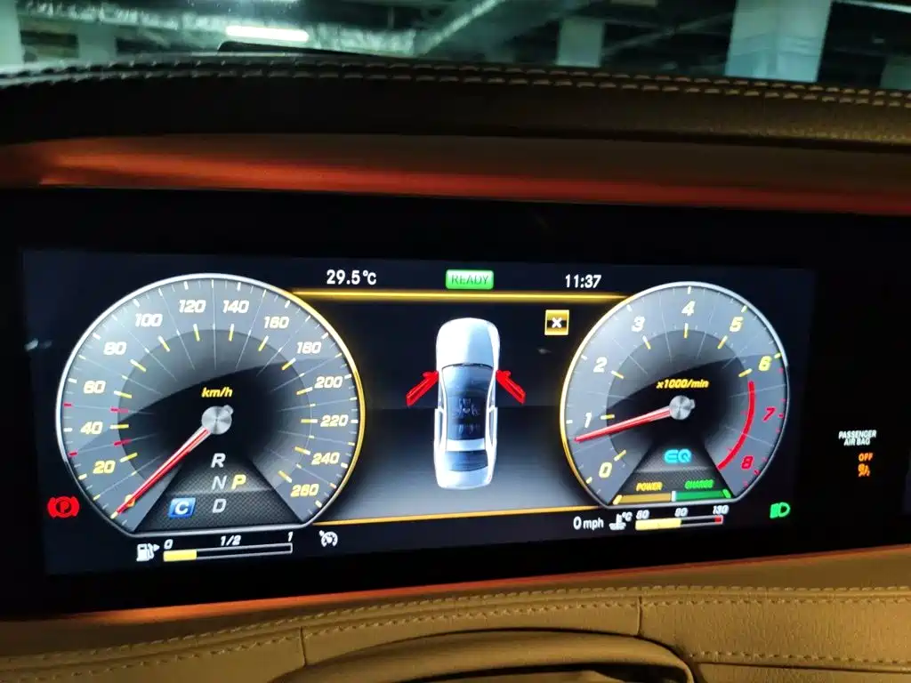 Mercedes-Benz S-Class — миниатюра 12