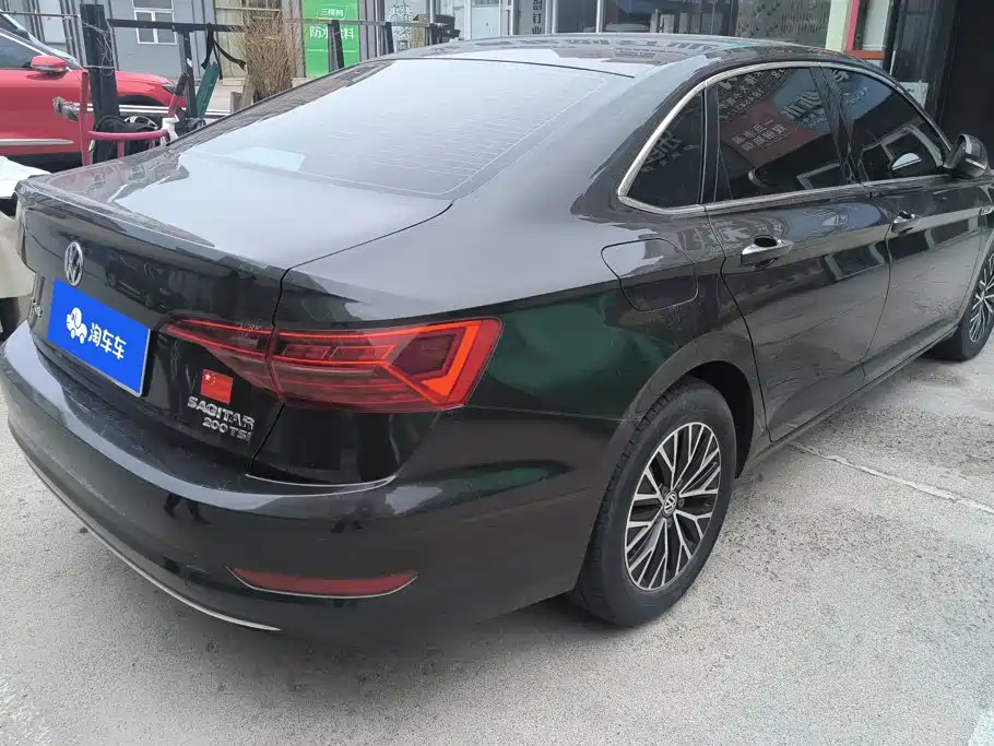 Volkswagen Sagitar — миниатюра 3