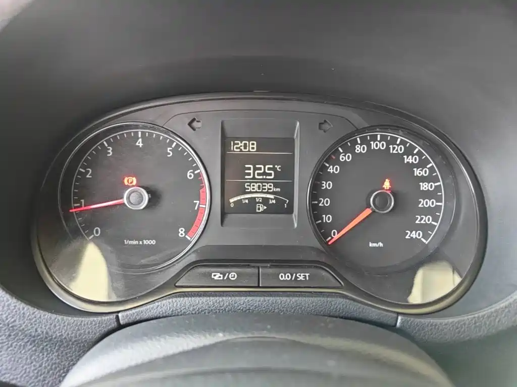 Volkswagen Polo — миниатюра 12