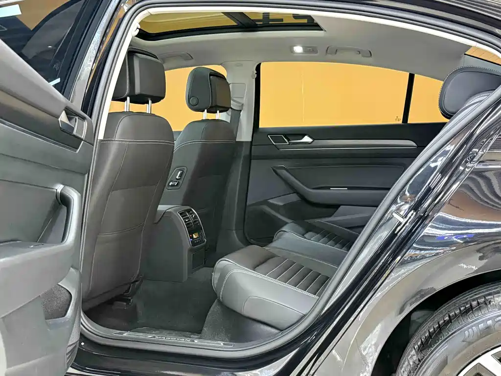 Volkswagen Magotan — миниатюра 7